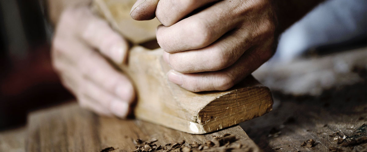 Lavorazione del legno: falegnameria